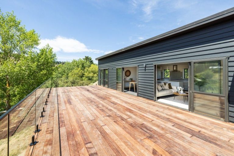 Photo of property in 131 Te Mata Peak Road, Havelock North, 4130