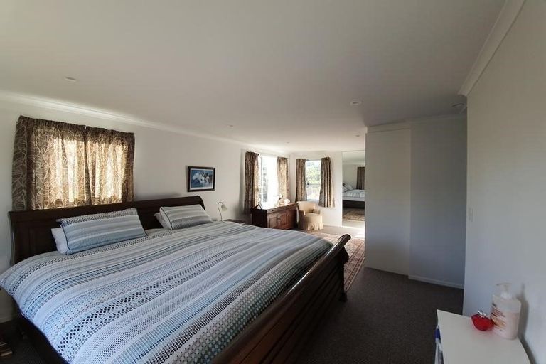 Photo of property in 1 Jayne Place, Torbay, Auckland, 0630