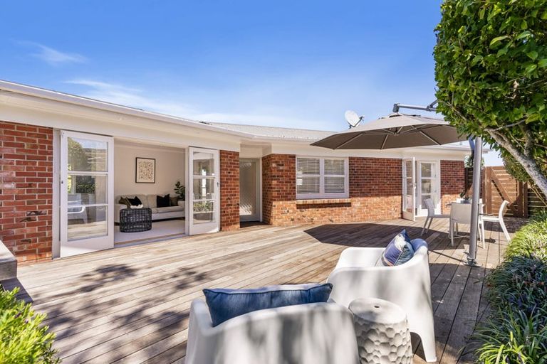 Photo of property in 6 Dell Way, Bucklands Beach, Auckland, 2014