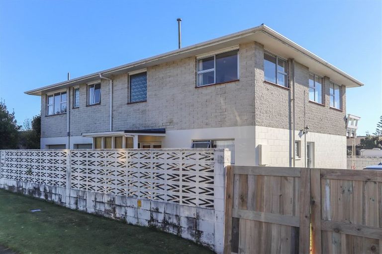 Photo of property in 6 Brookes Street, Inglewood, 4330