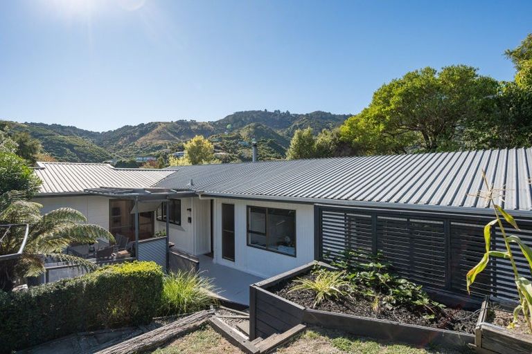 Photo of property in 17 Te Ata Place, Atawhai, Nelson, 7010