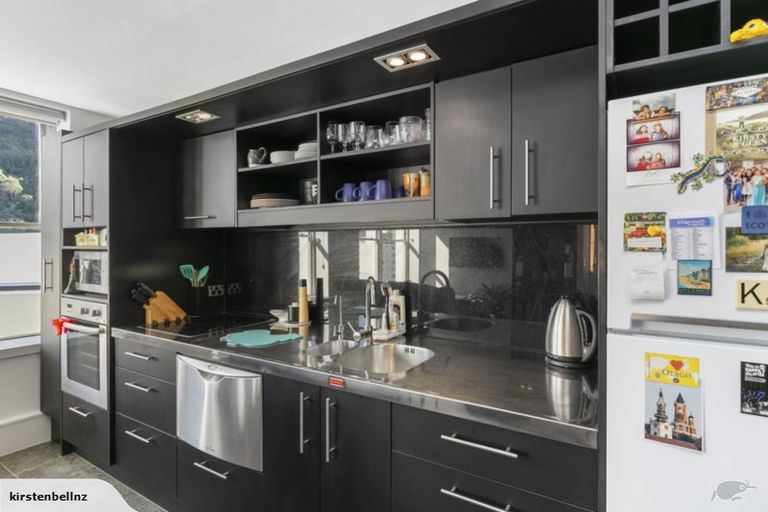 Photo of property in 8c/123 Molesworth Street, Thorndon, Wellington, 6011