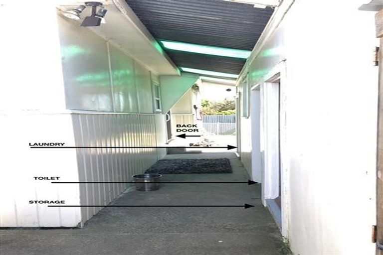 Photo of property in 155 School Road, Clive, 4102