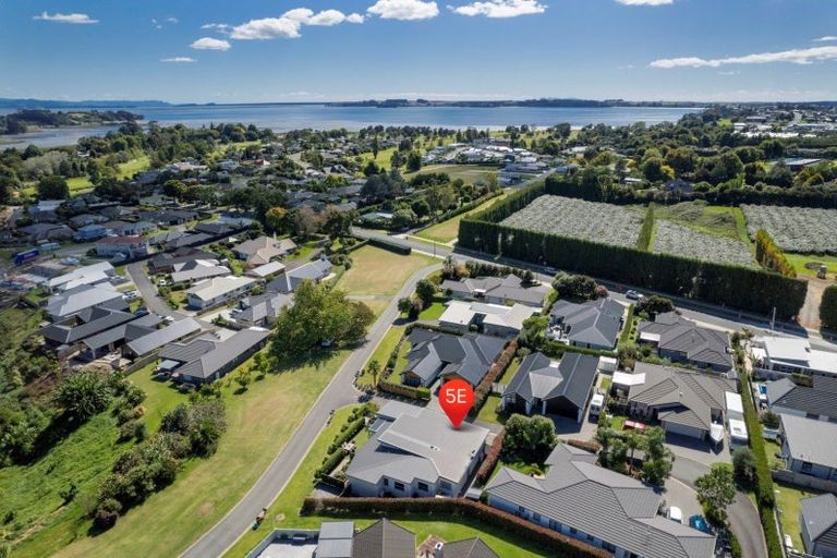 Photo of property in 5e Tui Glen, Omokoroa, 3114