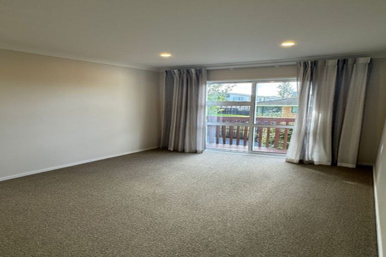 Photo of property in 23a Luton Avenue, Sunnyhills, Auckland, 2010