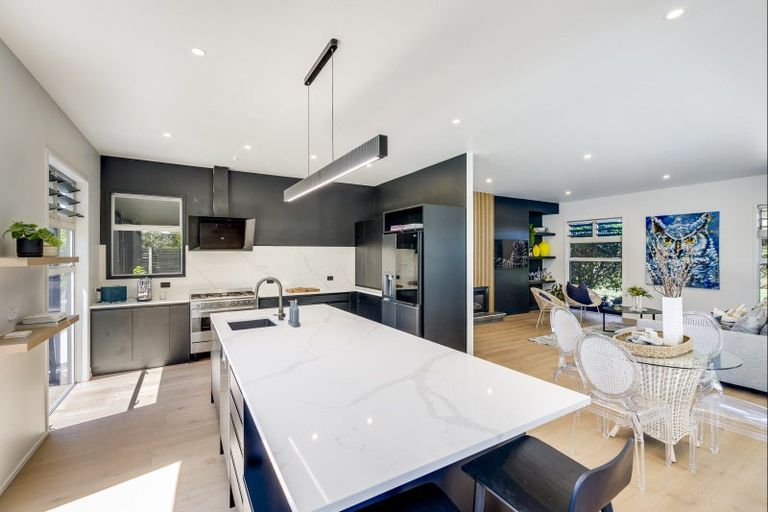 Photo of property in Stapleford Park, 153a Middle Road, Havelock North, 4130