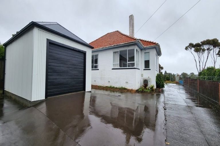 Photo of property in 9 Plympton Street, Brooklands, New Plymouth, 4310