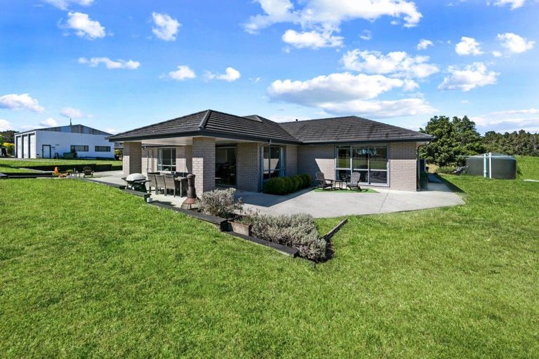 Photo of property in 9 Fitzgerald Road, Drury, 2113