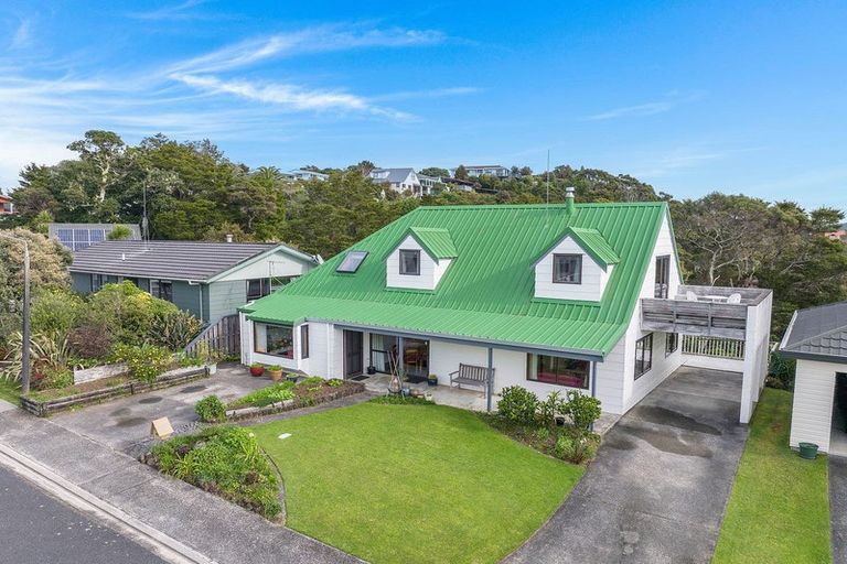 Photo of property in 113 Te Haumi Drive, Paihia, 0200