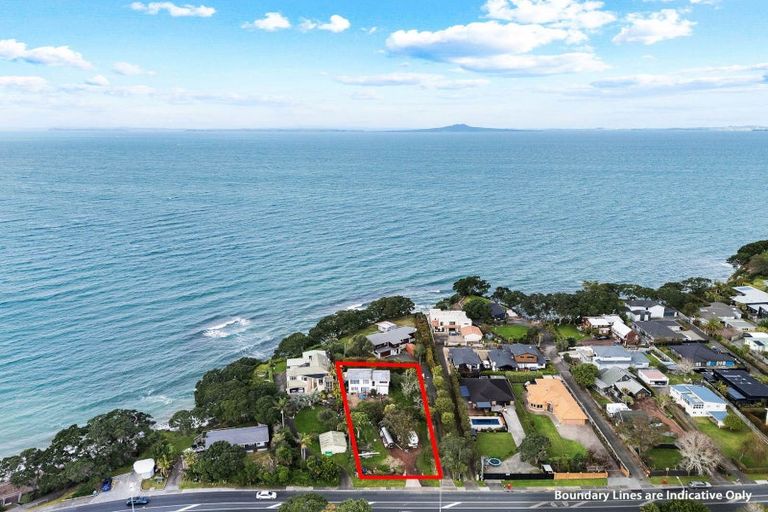Photo of property in 893 Whangaparaoa Road, Manly, Whangaparaoa, 0930