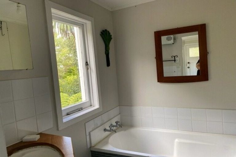 Photo of property in 1 Burke Street, Te Aroha, 3320