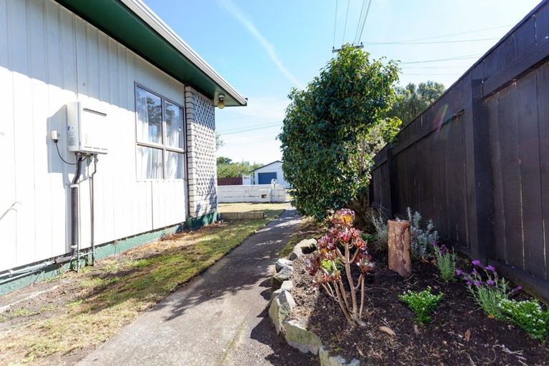 Photo of property in 11a Swiss Avenue, Gonville, Whanganui, 4501