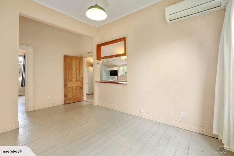 Photo of property in 272a Riverlaw Terrace, Saint Martins, Christchurch, 8022