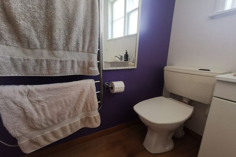 Photo of property in 219 Cambridge Terrace, Naenae, Lower Hutt, 5011