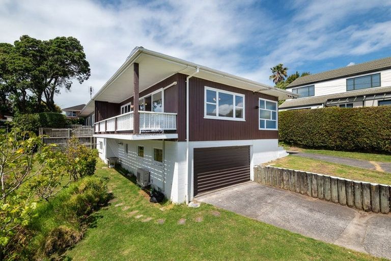 Photo of property in 1/2 Purchas Road, Hauraki, Auckland, 0622