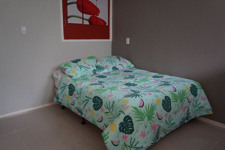 Photo of property in 28 Rotoiti Avenue, Pakuranga Heights, Auckland, 2010