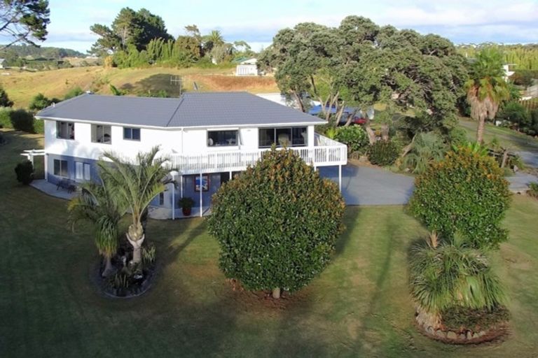 Photo of property in 66 Waterfront Road, Pukenui, Kaitaia, 0484