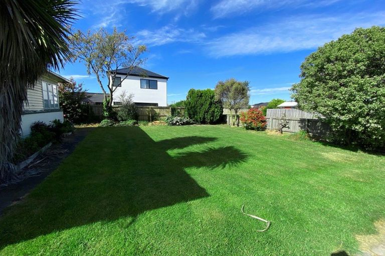 Photo of property in 14 Tika Street, Riccarton, Christchurch, 8041