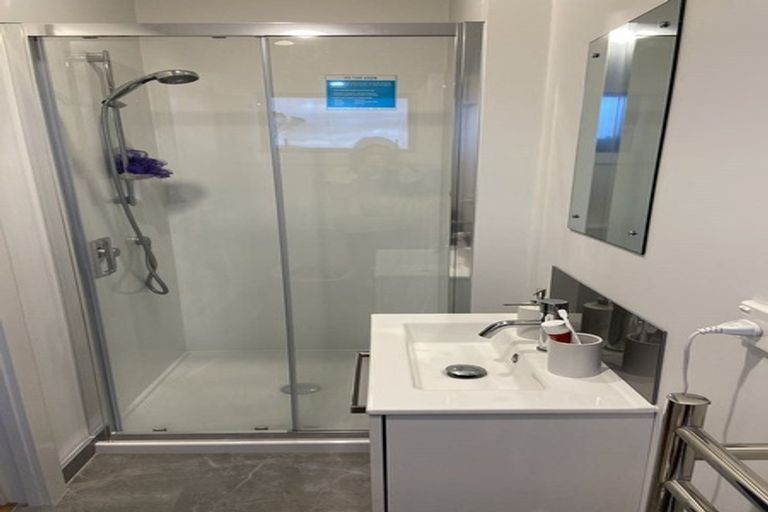 Photo of property in 83 Seatoun Heights Road, Seatoun, Wellington, 6022