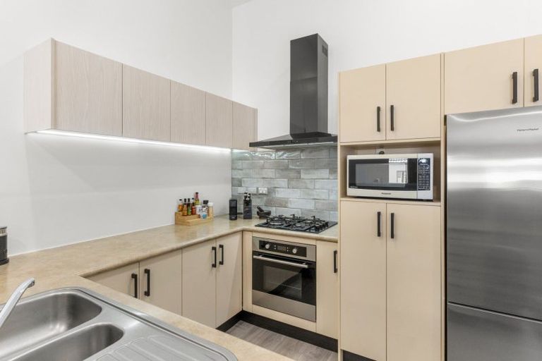 Photo of property in 4/45 Tawa Street, Mount Maunganui, 3116