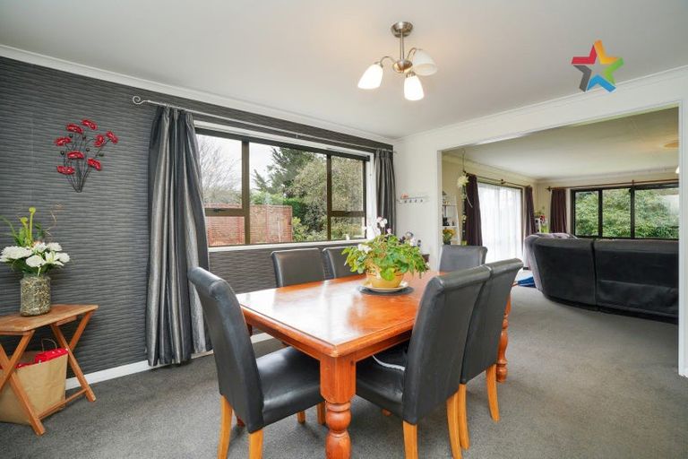 Photo of property in 220 Mill Road South, Seaward Bush, Invercargill, 9871