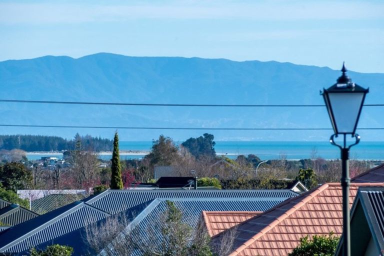 Photo of property in 28 Ashdonleigh Grove, Stoke, Nelson, 7011