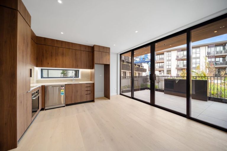 Photo of property in 103/84a Te Oneroa Way, Long Bay, Auckland, 0630