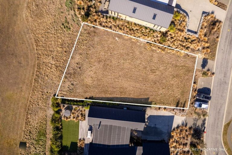Photo of property in 24 Falconer Rise, Jacks Point, Queenstown, 9371