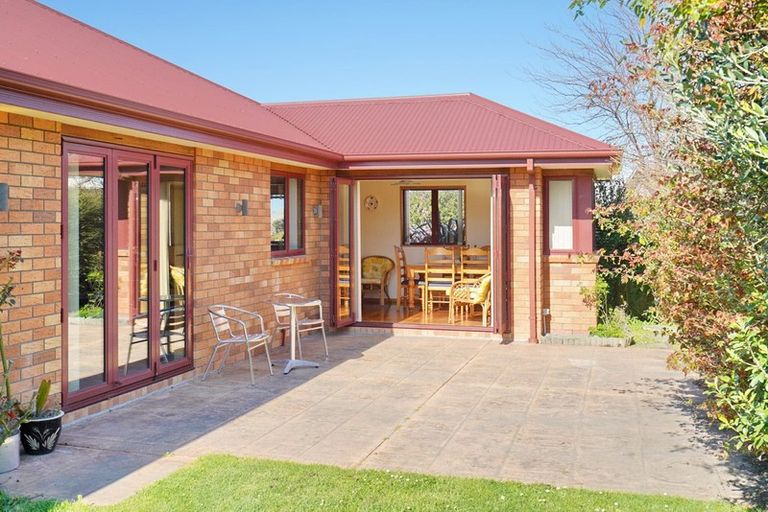 Photo of property in 43 Heathridge Place, Lincoln, 7608