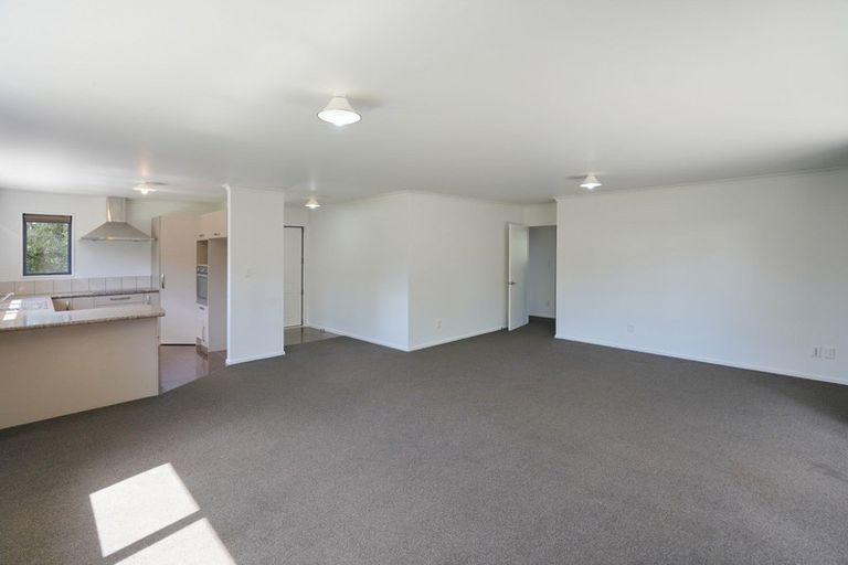 Photo of property in 15 Church Street, Oxford, 7430