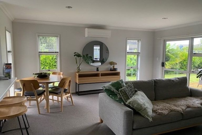 Photo of property in 4 Aoraki Road, Poraiti, Napier, 4112