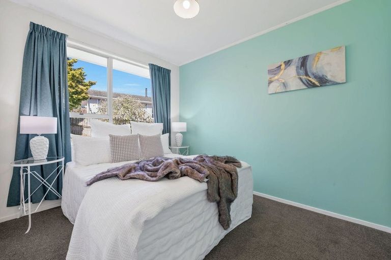 Photo of property in 25 Glynnbrooke Street, Te Atatu South, Auckland, 0610