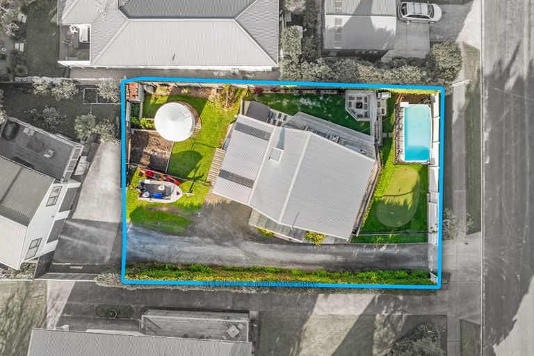 Photo of property in 17 Zealandia Road, Manly, Whangaparaoa, 0930