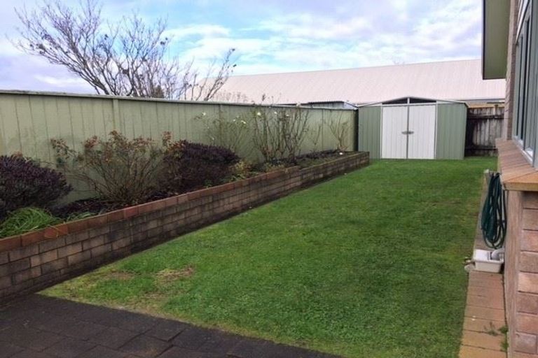 Photo of property in 8 Admiral Crescent, Flagstaff, Hamilton, 3210