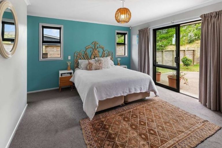 Photo of property in 1 Attrill Place, Tawhero, Whanganui, 4501