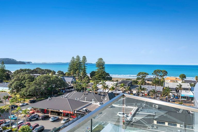 Photo of property in 703/11 Tamariki Avenue, Kelston, Auckland, 0602
