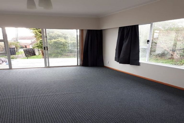 Photo of property in 8 Tahi Road, Paraparaumu Beach, Paraparaumu, 5032