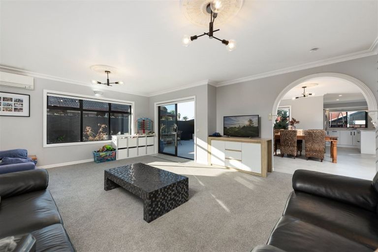 Photo of property in 37 Reilly Avenue, Mount Maunganui, 3116