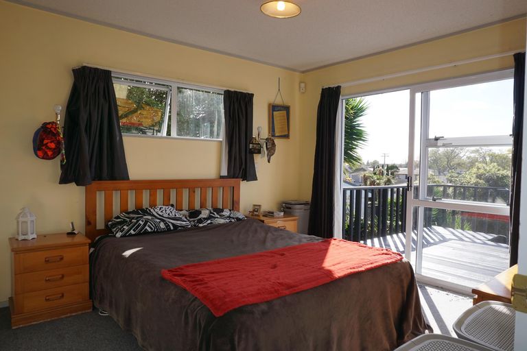 Photo of property in 35b Livingstone Avenue, Nawton, Hamilton, 3200