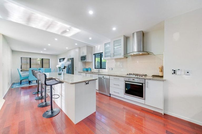 Photo of property in 57a Halver Road, Hillpark, Auckland, 2102