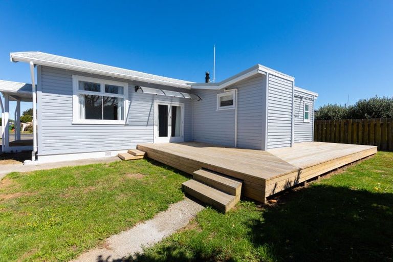 Photo of property in 4 Alexandra Street, Dannevirke, 4930