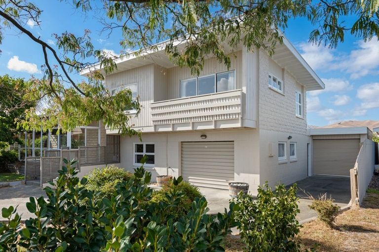 Photo of property in 8 Newbourne Crescent, Redwoodtown, Blenheim, 7201