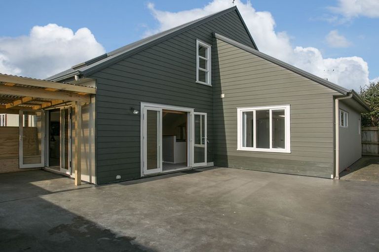 Photo of property in 29a Clare Street, Cambridge, 3434