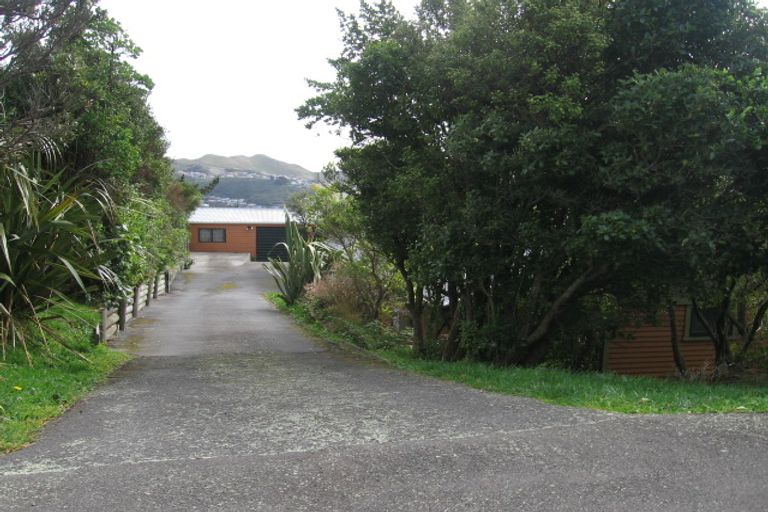 Photo of property in 11 Chapman Street, Johnsonville, Wellington, 6037