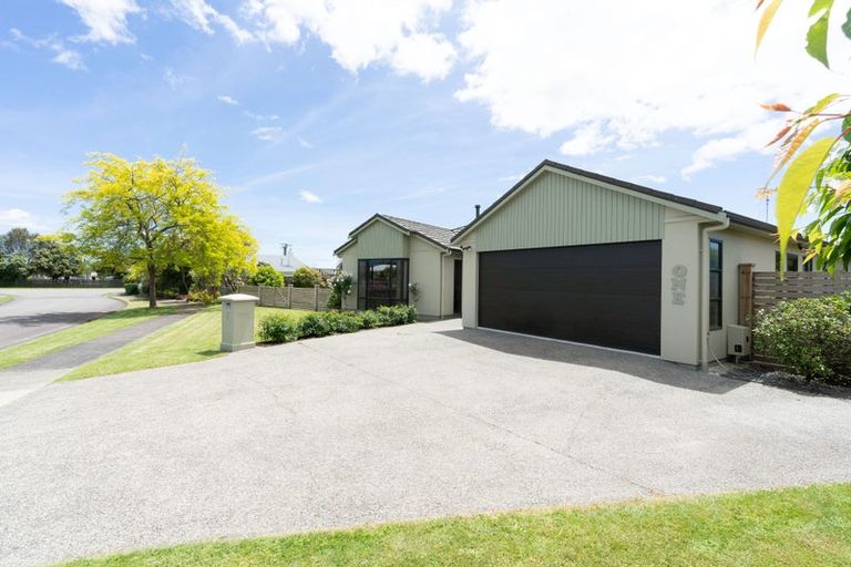 Photo of property in 1 Corfe Castle Lane, Levin, 5510