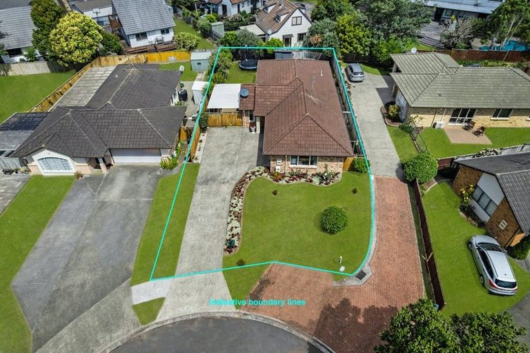 Photo of property in 12 Avonglen Court, Wattle Downs, Auckland, 2103