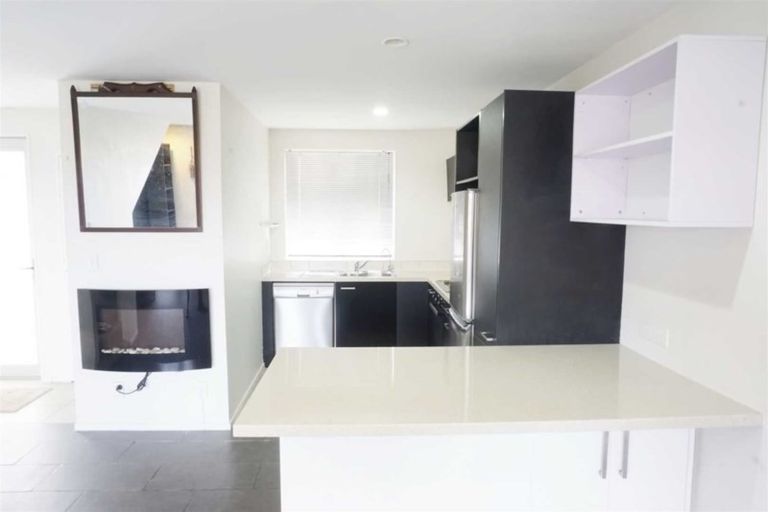 Photo of property in 99 Albionvale Road, Glen Eden, Auckland, 0602