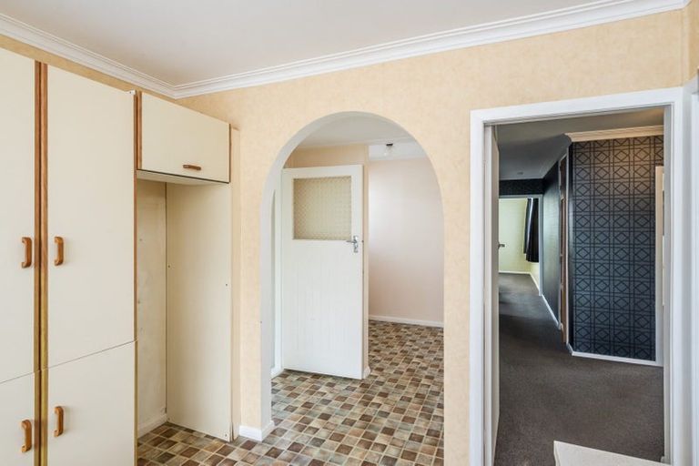 Photo of property in 15 Carlisle Street, Levin, 5510