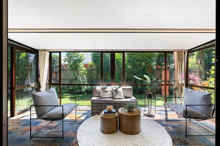 Photo of property in 7d Ludecke Place, Sockburn, Christchurch, 8042