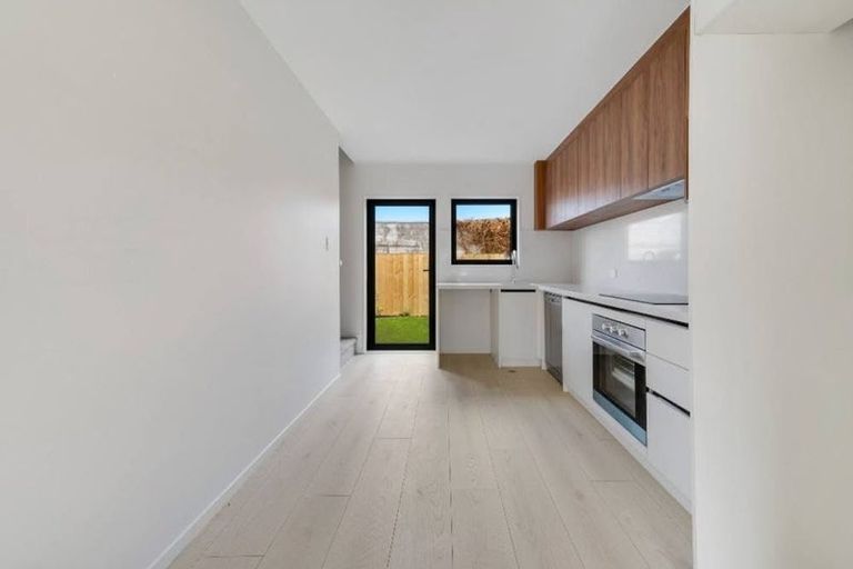 Photo of property in 5/20a Cleek Road, Mangere East, Auckland, 2024